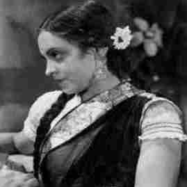 Cinemaazi remembers Meenakshi Shirodkar on her death anniversary