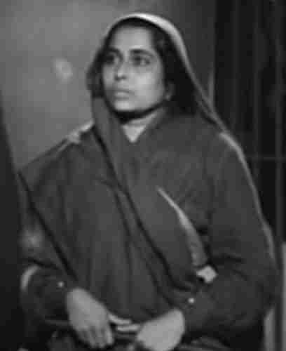 Cinemaazi remembers Chandrima Bhaduri on her death anniversary